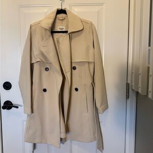 Abercrombie & Fitch Cream Trench Coat